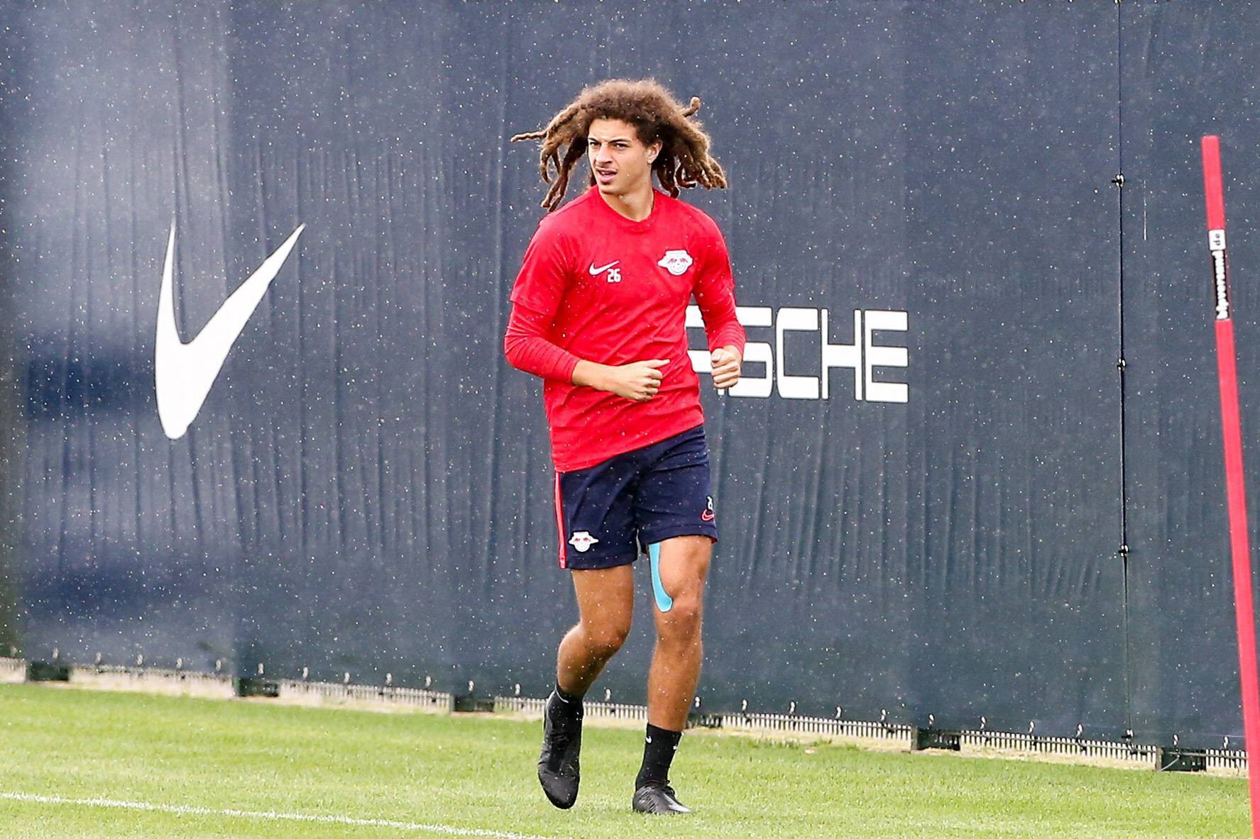 Ngoại binh xâm chiếm, 8 sao mai Anh quốc đang phải 'tá túc' ở Bundesliga - Bóng Đá