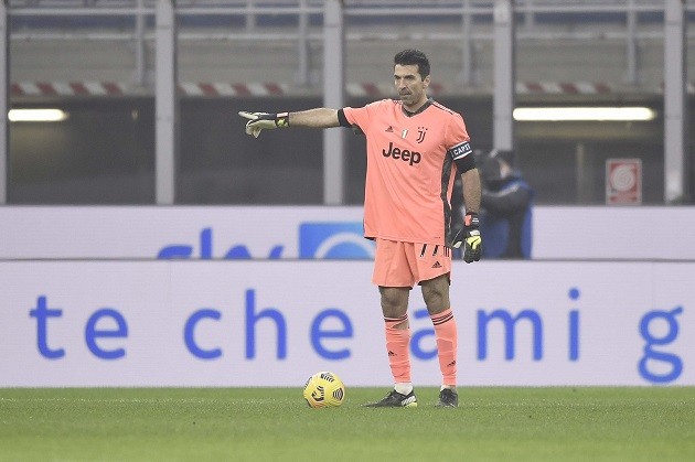 Gianluigi Buffon continues to make history with Juventus in Turin - Bóng Đá