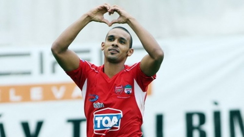 Evaldo Goncalves: Điệu samba cuối cùng nơi phố núi - Bóng Đá