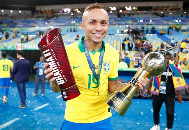 Why ‘shocked’ Edu called off Arsenal’s transfer pursuit of Everton Soares - Bóng Đá