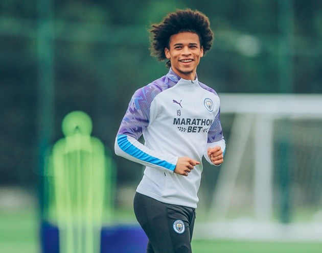 Kyle Walker returns to Man City after Covidiot’s lockdown violations including hosting two call girls - ảnh tập Man City - Bóng Đá