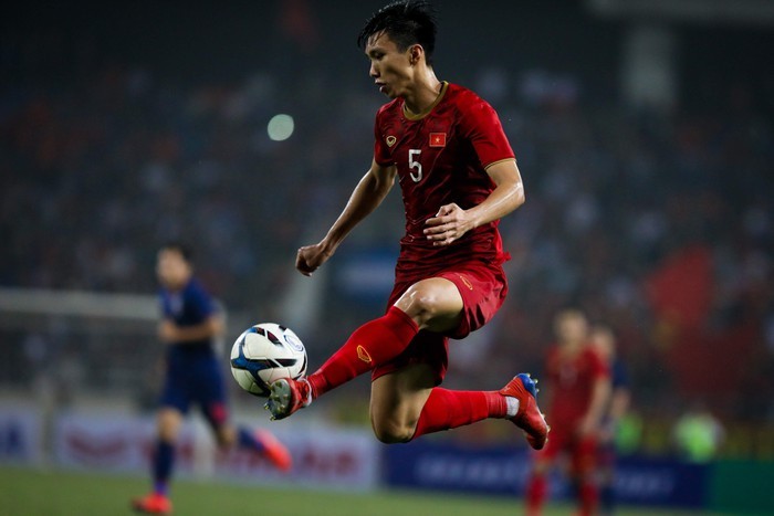 Hé lộ mức giá khủng CLB Áo dành cho thương vụ Đoàn Văn Hậu - Bóng Đá