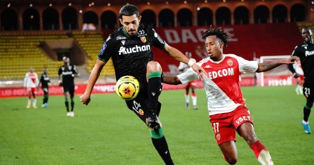 Man Utd joined by AC Milan in race to sign defender Medina - Bóng Đá