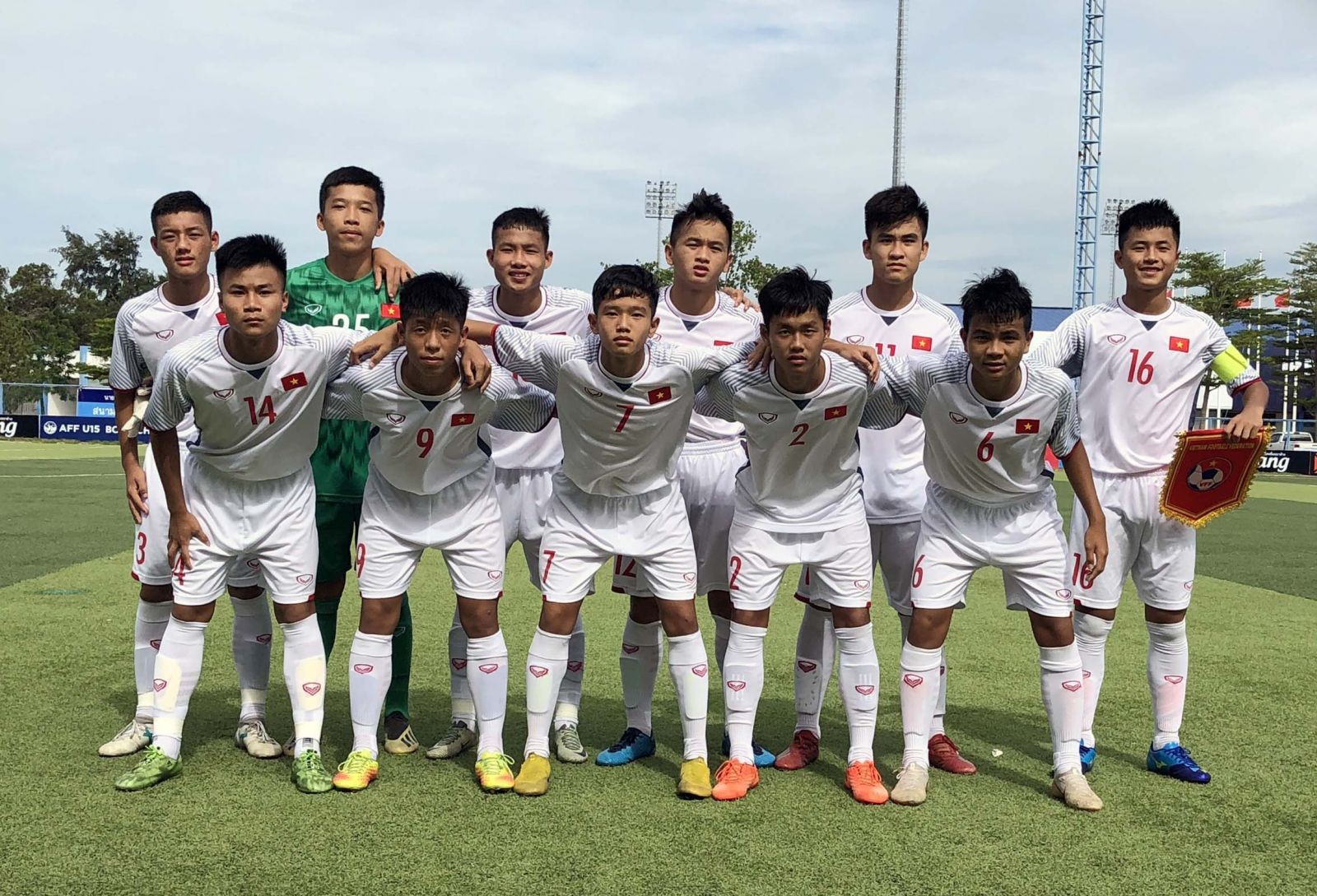  Thắng đậm Myanmar 3-0, U15 Việt Nam sẵn sàng đua vé vào bán kết - Bóng Đá