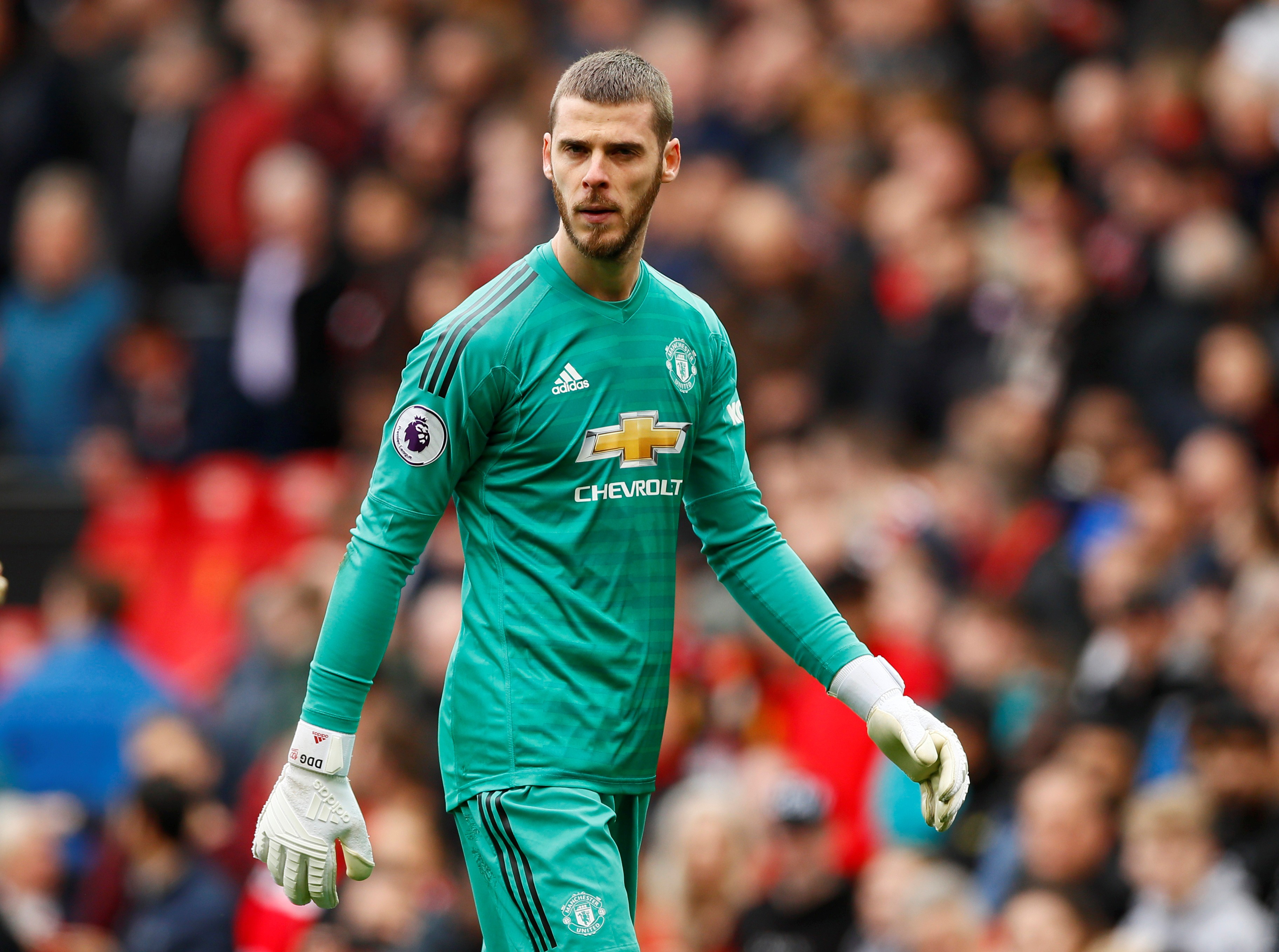 Nhận lương kỷ lục, De Gea ký điều khoản có 