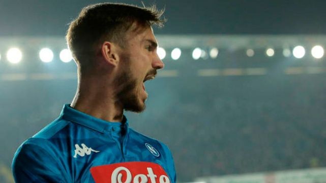 Quique Setien 'dreams of bringing Fabian Ruiz to Barcelona' - Bóng Đá