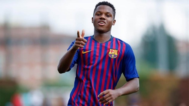 TRANSFER NEWS: ANSU FATI SNUBS MANCHESTER UNITED IN FAVOUR OF NEW BARCELONA DEAL - Bóng Đá