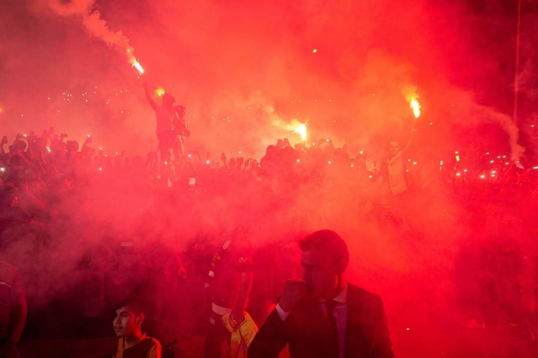 Ảnh Falcao được chào đón như người hùng - Bóng Đá