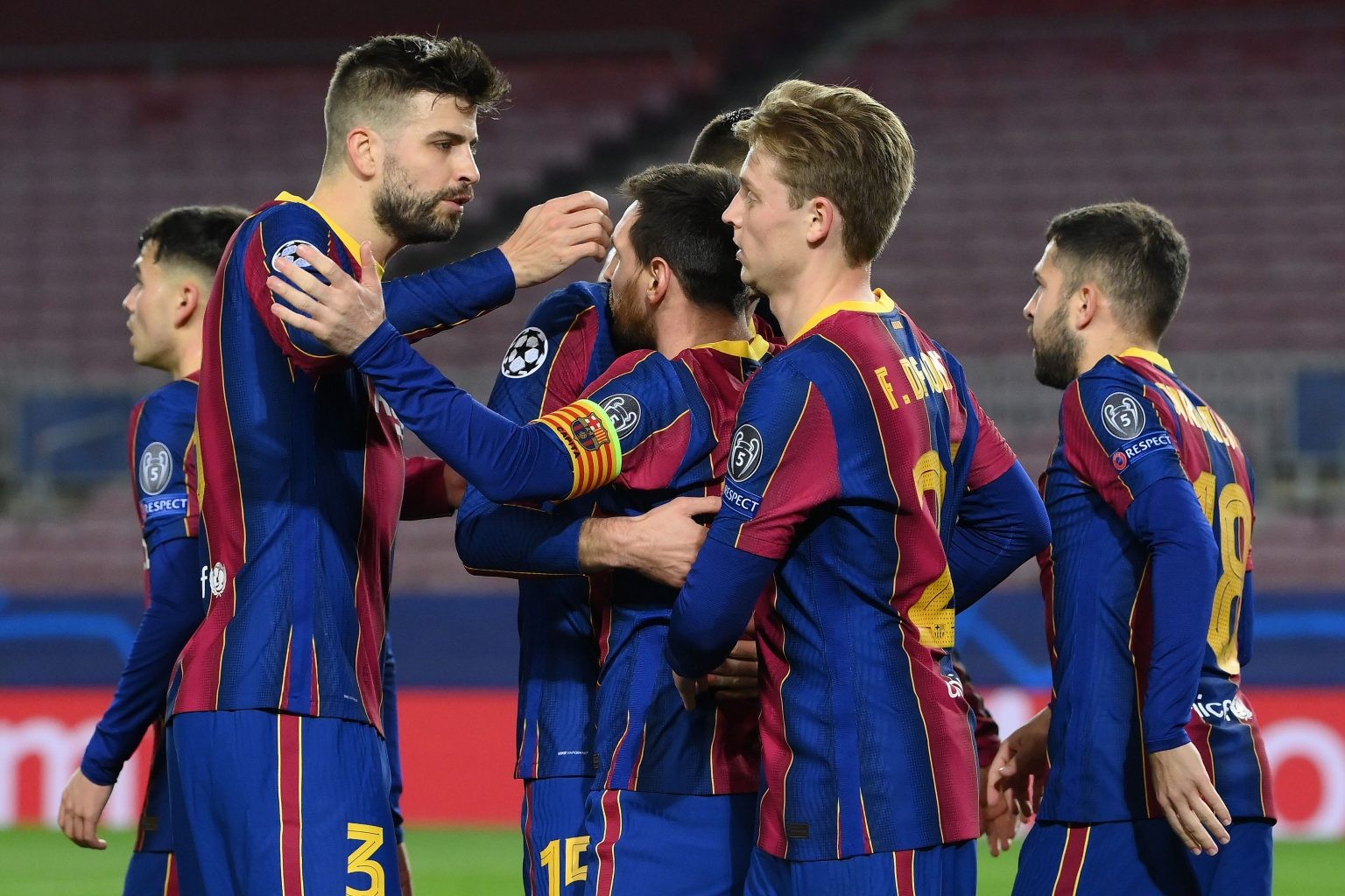 Lionel Messi set a new club record for La Liga appearances against Cadiz - Bóng Đá