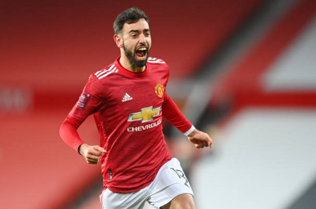 Changing Bruno Fernandes' role could benefit his Manchester United teammates - Bóng Đá