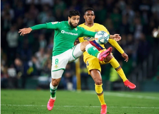 Top 10 cầu thủ qua người nhiều nhất - Bóng Đá