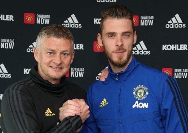 Ký hợp đồng kỷ lục với Man Utd, De Gea chuẩn bị bước vào ngôi đền huyền thoại  - Bóng Đá