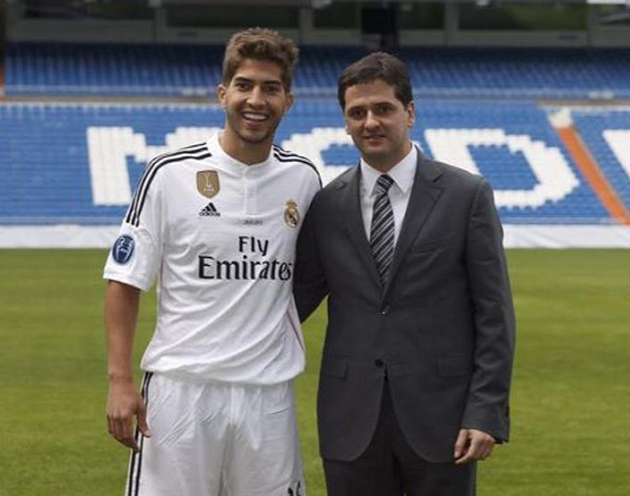 Liverpool, Everton and Chelsea are all interested in making an approach for Real Madrid chief scout Juni Calafat - Bóng Đá