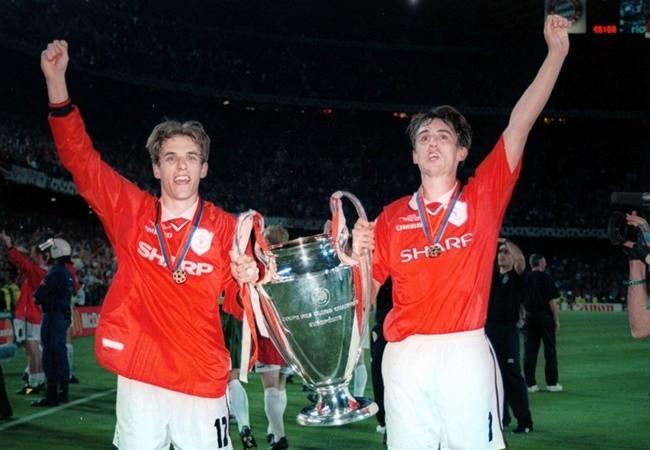 10 cặp anh em ruột nổi tiếng nhất lịch sử EPL: 2 'quái vật' Man City - Bóng Đá