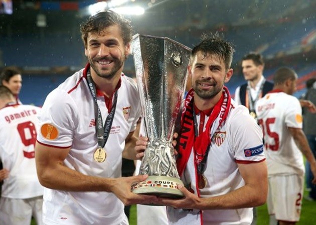 Từ Aguero đến Courtois: 10 sao ít ai nhớ đã từng vô địch Europa League - Bóng Đá