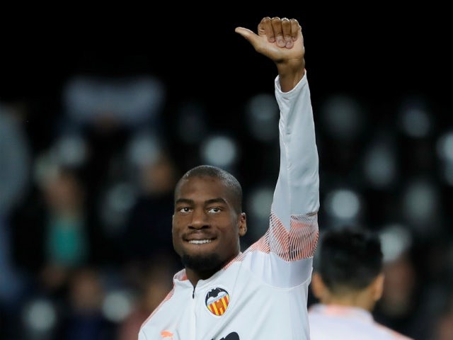 Tottenham Hotspur 'told to pay £61m for Geoffrey Kondogbia' - Bóng Đá