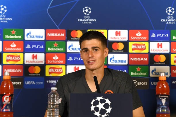 Chelsea tập luyện - Bóng Đá