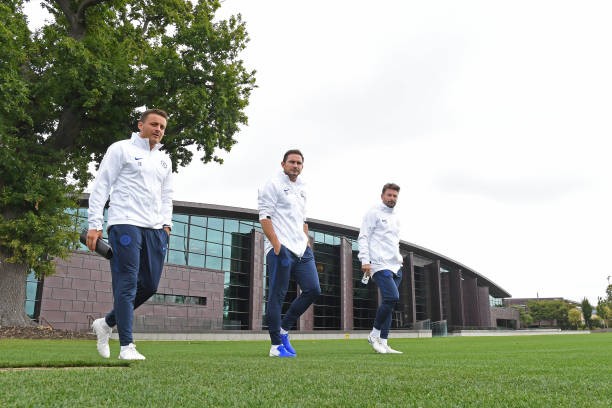 Chelsea tập luyện - Bóng Đá