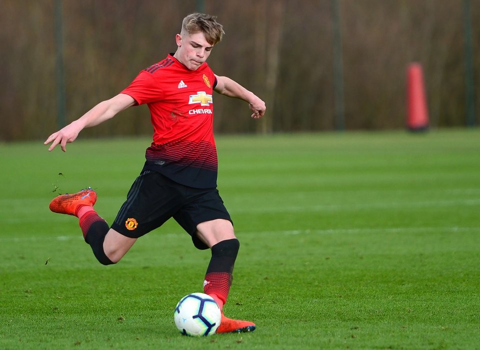 Manchester United fans react to Brandon Williams' under-23 performance - Bóng Đá