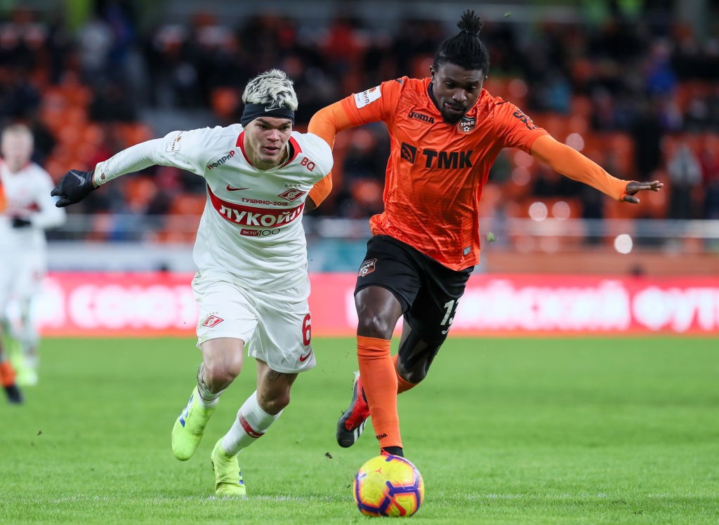 Petrus Boumal muốn đến Chelsea - Bóng Đá