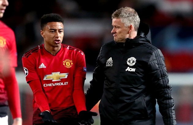 Solskjaer says Lingard can still have a future at United after loan to West Ham - Bóng Đá