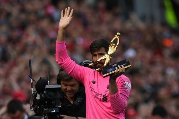 'Brilliant Alisson Becker got better as the season went on' - Bóng Đá