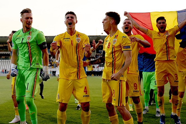 ảnh: U21 Pháp - Romania bắt tay, U21 ý bị loại cay đắng - Bóng Đá