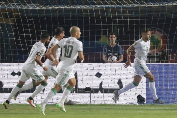 Hủy diệt Guinea, Mahrez và đồng đội phá vỡ lời nguyền 'đáng sợ' - Bóng Đá