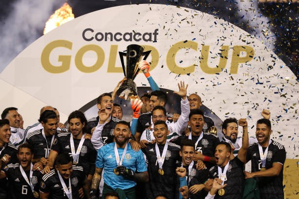 Một ngày 3 nhà vô địch, Brazil là đội 'tệ' nhất - Bóng Đá