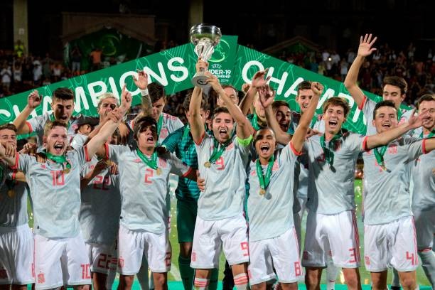 NÓNG! Tây Ban Nha tiếp tục thống trị châu Âu Hè này - Bóng Đá