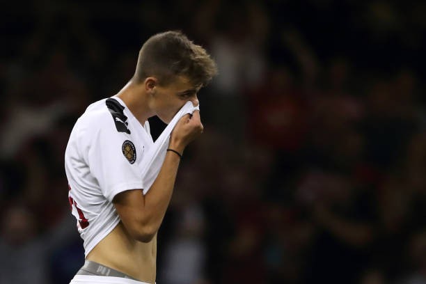 Anh sau tran - Bóng Đá