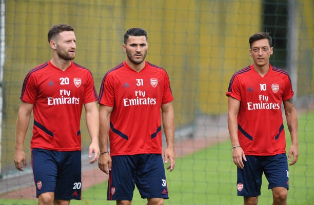 Arsenal tập luyện - Bóng Đá