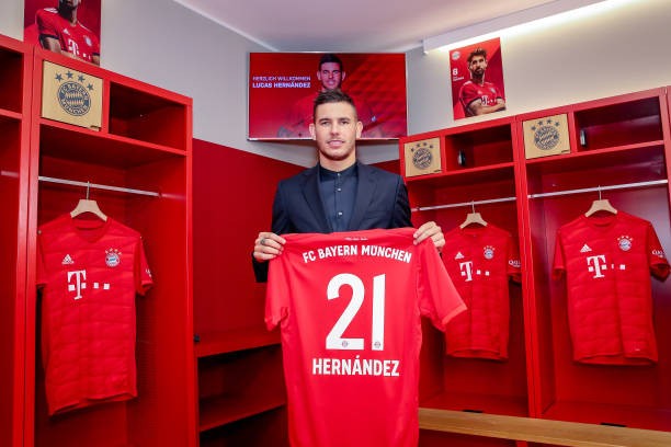 Sau tất cả, Bayern cuối cùng cũng chính thức ra mắt Nhà vô địch World Cup - Bóng Đá