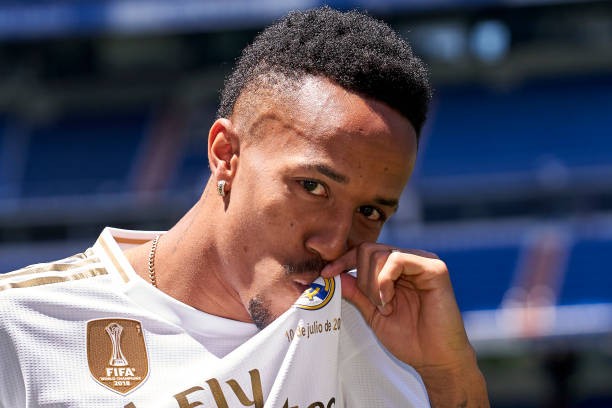 CHÍNH THỨC: Real Madrid ra mắt Eder Militao - Bóng Đá