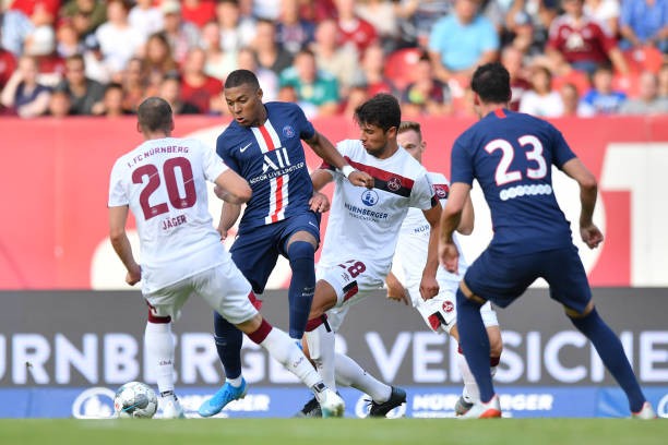 Mbappe tịt ngòi, PSG gặp khó trước đội vừa xuống hạng - Bóng Đá