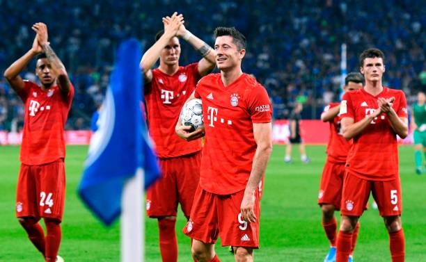 Bayern xếp hạng 6, Lewandowski vẫn làm được điều 'đáng sợ' - Bóng Đá