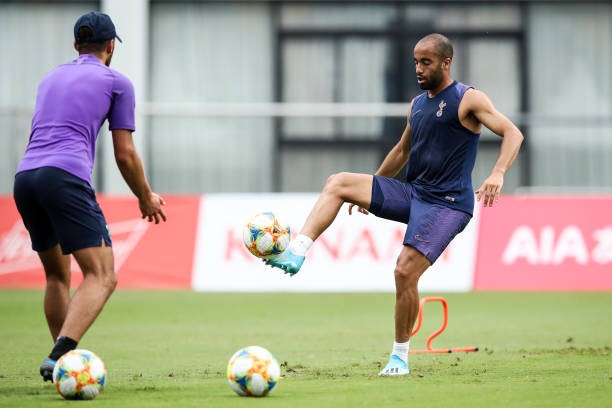 Tắm mưa Trung Quốc, CLB này quyết tâm hạ gục Man United (Tottenham) - Bóng Đá