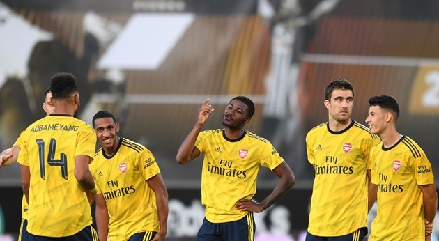 Arsenal - Anger - Bóng Đá