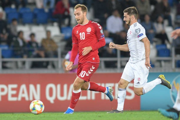 Hòa nhạt nhòa, Eriksen và đồng đội tự đầy mình vào thế khó - Bóng Đá