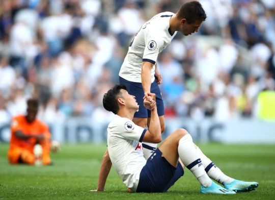 Mauricio Pochettino says he wants to kick Paul Merson for saying Arsenal would ‘rip Spurs to shreds’  - Bóng Đá
