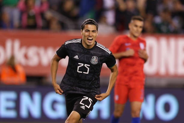 Thần đồng 2k hỏng pen, tuyển Mỹ thua thảm trên sân nhà - Bóng Đá