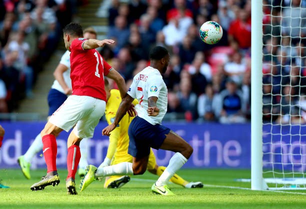 Siêu tiền đạo lập hattrick, Tam sư hủy diệt đối thủ tại Wembley - Bóng Đá