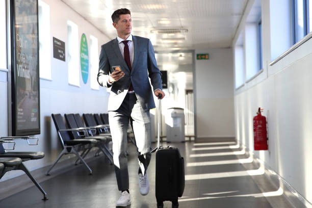 Hủy diệt Tottenham, đây là thái độ của Lewandowski khi trở về - Bóng Đá