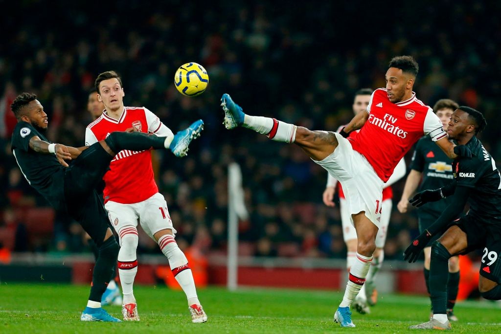 Three reasons Aubameyang to United reports do not add up - Bóng Đá