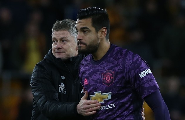 Romero chỉ là thủ môn số 4 tại Man Utd - Bóng Đá