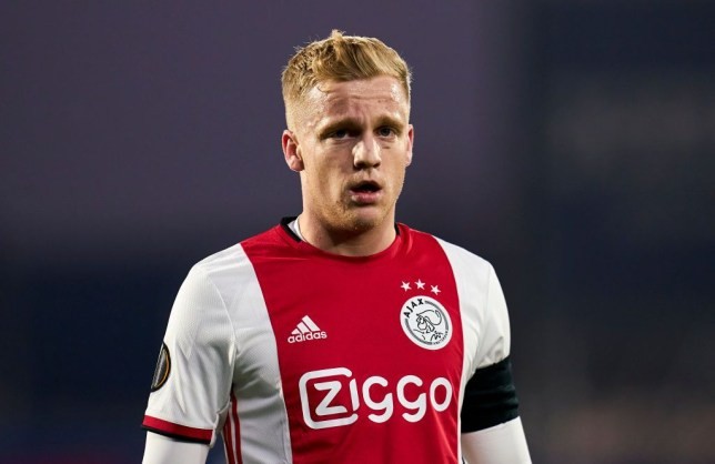 Edwin van Der Sar breaks silence on Manchester United’s move for Donny van de Beek - Bóng Đá