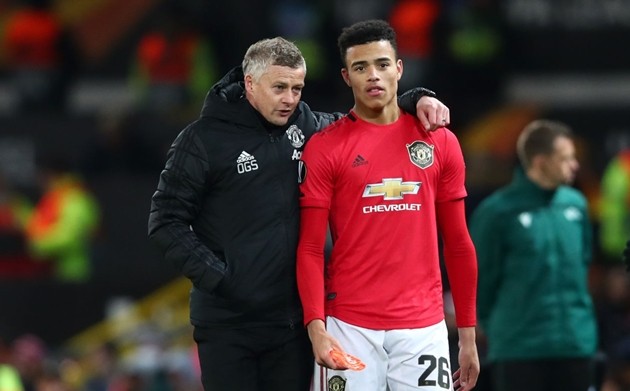 Ole Gunnar Solskjaer's Edinson Cavani plan to emulate 'irreplaceable' Mason Greenwood lesson - Bóng Đá