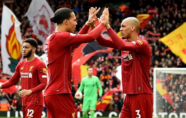 Fabinho comments hint at exciting Liverpool possibility when Virgil van Dijk returns - Bóng Đá