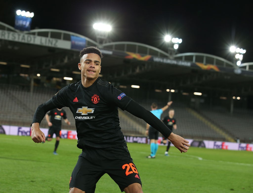 Manchester United fans react to Mason Greenwood's late goal in 5-0 win - Bóng Đá