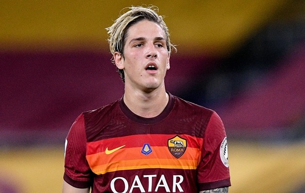Pedro Rodriguez kiểm tra y tế tại AS Roma - Bóng Đá